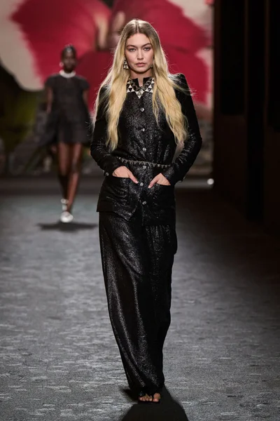 Look 55